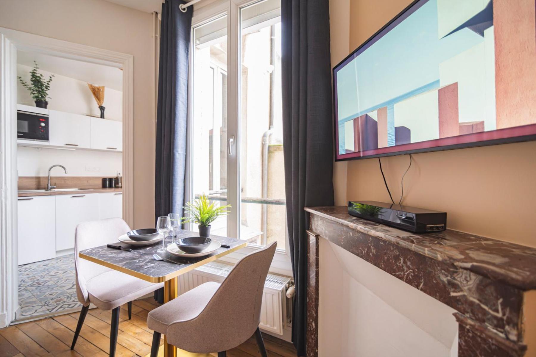 Mm Suites Centre Bacquenois แร็งส์ ภายนอก รูปภาพ
